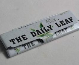 Obal na King size papírky Daily Leaf